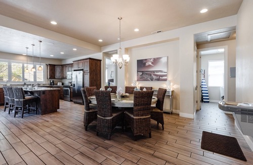 Santa Clara House | Paradise Village at Zion 28: Private Hot Tub, Outdoor firepit, and Community Pool