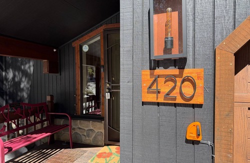 Tahoe Pines Cabin | Park Avenue Tahoe Lodge