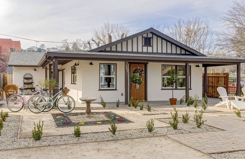 Paso Robles House | Park Place 3/3 Walkable to Downtown BBQ grill