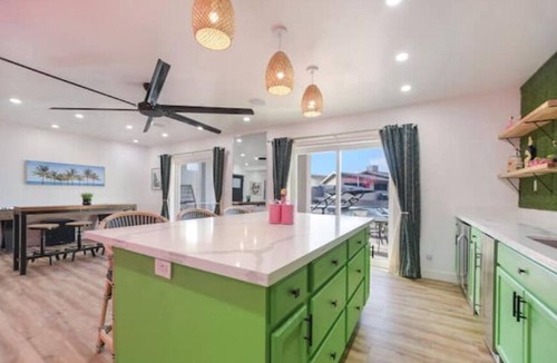 Parker Strip House | Parker Keys Kabanas with Private Dock