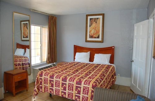 Oakland Hotel | Parklane Motel