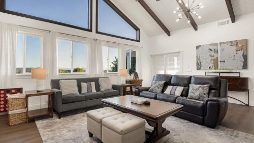 Paso Robles House | Paso Vista Bella by AvantStay Luxe Group Escape w Wine Country Views