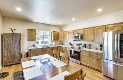 Clay Springs House | Patio & ATV Trail Access: Quiet Cabin in Show Low