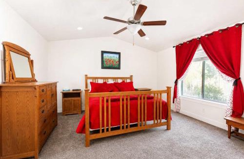 Payson House | Payson Family Base - 5BR Bunks Sleeps 14