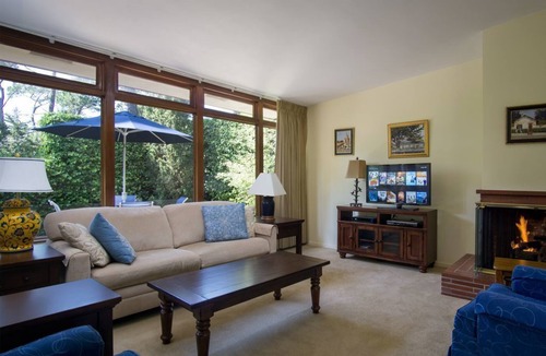 Northwest Carmel House | Peaceful Retreat - Carmel House - Lovely and Private