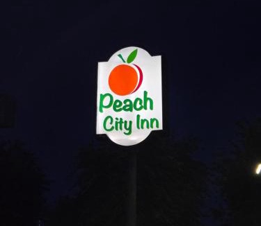 Linda Hotel | Peach City Inn - Marysville/Yuba City