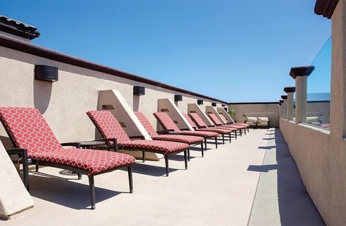 Anaheim Resort Resort | Peacock Suites Spacious 3 Bedroom