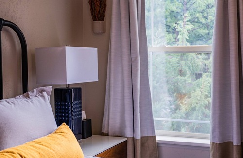 Ponderosa Trails House | Peaks &Pines-Hot Tub, Nearby Trails, National Forest and Park