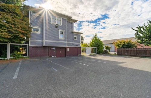 Arcata Apartment | Perfect 2-bedroom apartment in pleasant Arcata for your getaway