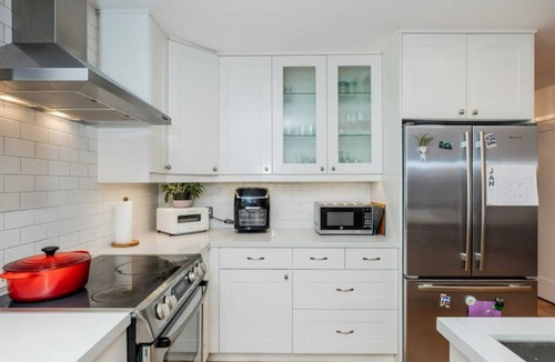 Marin City House | Perfect 3-bedroom townhome in welcoming Sausalito for your stay