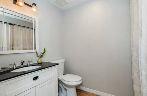 Marin City House | Perfect 3-bedroom townhome in welcoming Sausalito for your stay