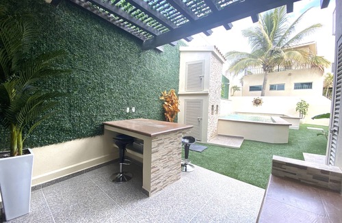 El Tezal Villa | Perfect House with 3-Bedrooms, 3Baths and amazing views of the beach.