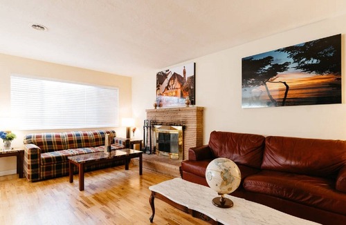 Seaside House | Perfect location to see all of the Monterey Peninsula has to offer