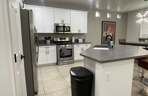 Spring Valley House | Perfect LV Home - Quiet & Gated - 9mins to Strip!