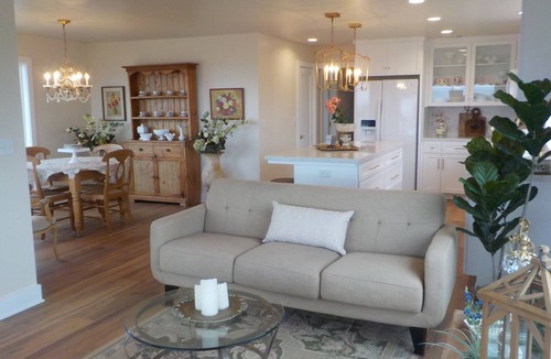 Cayucos Cottage | Perfect Pink Paradise