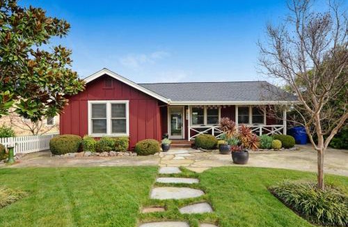 Sonoma House | Perfect Retreat location in Downtown Sonoma