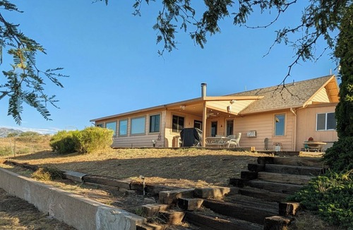 Sonoita House | Perfect space to connect with nature and take in spectacular views!