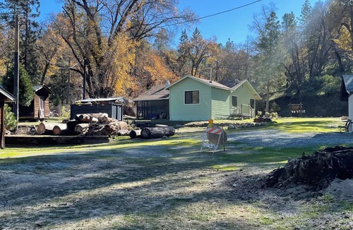 California Hot Springs Cabin | Perfect 4-bedroom cabin in beautiful California Hot Springs