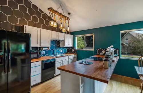 Hamilton Branch House | Pet friendly 3-bedroom house in Hamilton Branch