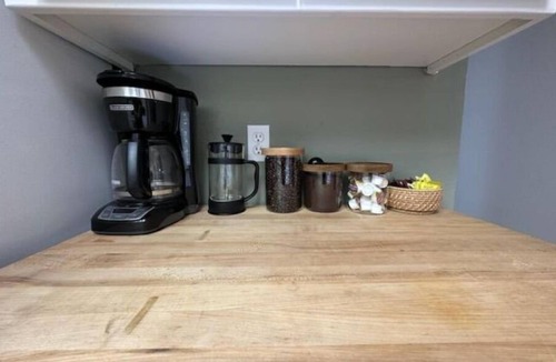 Nevada City House | Pet-friendly cottage mins from Nevada City - Fiber Internet, fireplace & pit