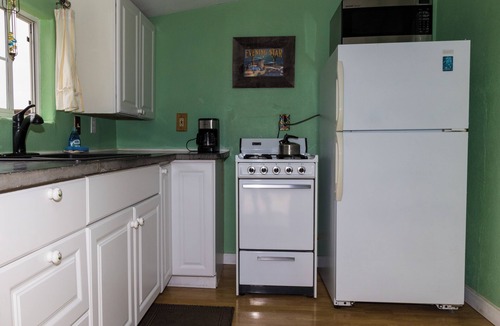 Baywood-Los Osos Cottage | Pet Friendly Cottage