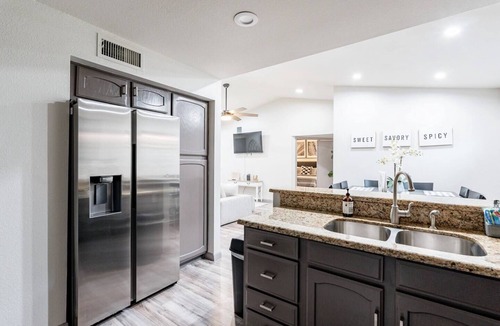 Mesa House | Pet-friendly, Family BBQ ~ Perfect Staycation