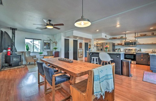 Cottonwood-Verde Village House | Pet-Friendly Gem w/Treehouse: 20 Mi to Sedona