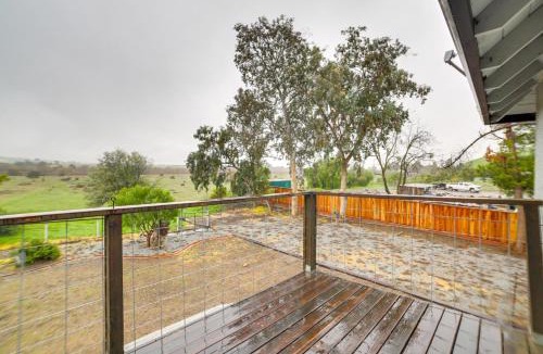 Hollister House | Pet-Friendly Hollister Getaway w/Grill!