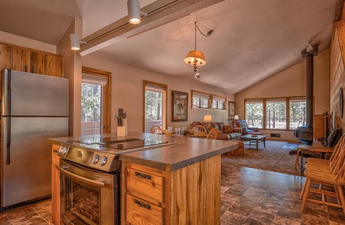Sunriver House | Pet friendly, located in Sunriver, bikes, close to all, guest perks included