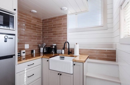 Apple Valley House | Pet-Friendly Zion Group Getaway