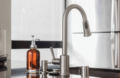 Little Italy Apartment | Piccola Italia with free garage parking