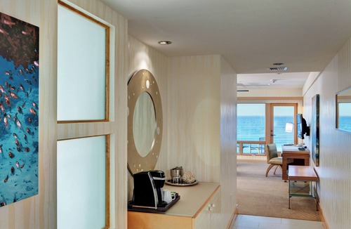 Imperial Beach Hotel | Pier South Resort, Autograph Collection by Marriott