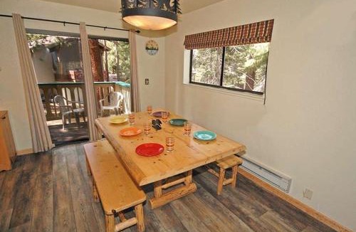 Tahoe Tyrol House | Pine Hill Road Holiday home