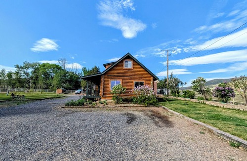 Central House | Pine Valley Area Private Rustic Rural Living $70 Nightly! Big Sky & Mountain Views All Around! Outdoor Active Living Oasis Invitation! Bring Your Pets and Your Toys! Ride Out to Paved or Off Road Trails Everywhere! Ask @ Monthly Discounted Rate