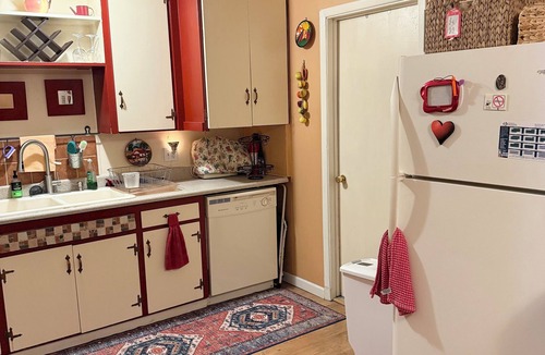 Sierra Tract House | Pinter Pines | Hot Tub | BBQ | Mini Golf