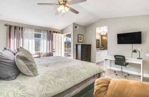 Bonita Long Canyon Apartment | Pool Access & Private Deck: Mtn-View Bonita Studio