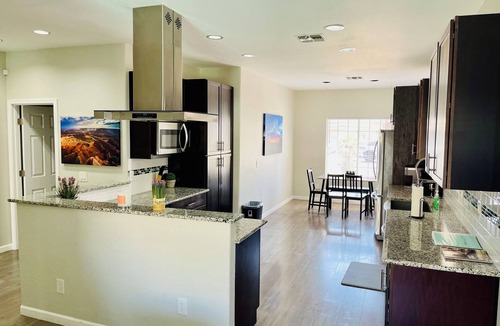Mountain Vista Ranch House | Pool and Private Putting Green in Surprise Arizona