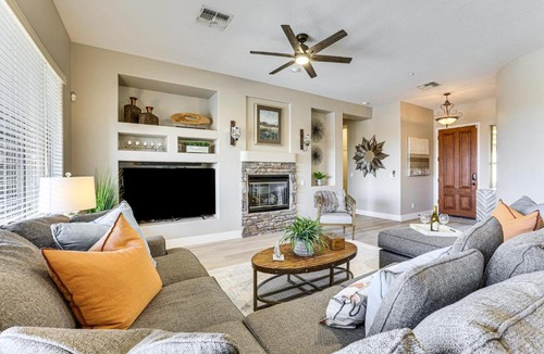 Anthem Country Club House | Pool, Hot Tub & Golf Course View! ‘Anthem Oasis’