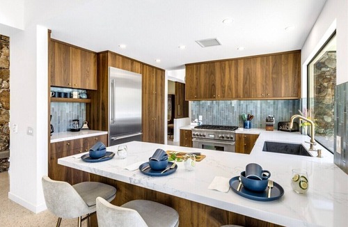 Araby Commons House | Poolside Mid-Century Paradise - Luxury Meets History: Iconic Architecture & Resort-Style Comfort