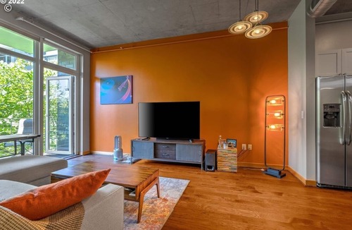 Pearl District Condo | PORTLAND OREGON Long-Term, Short-Term Rental The Pinnacle Pearl District