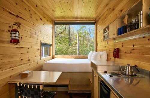 Glenwood Other | Postcard Cabins Mount Adams, Outdoor Collection by Marriott Bonvoy