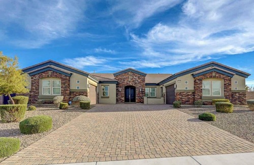 Arden House | Pristine Paradise