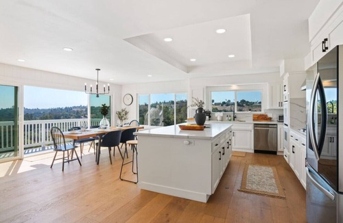 Fallbrook Villa | Priv. Resort! Mountain Views Oasis- Heated Pool & Spa, Game Rm, Temecula-8 miles