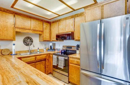Peninsula Village House | Private Boat Slip & Views: Lake Almanor Getaway!
