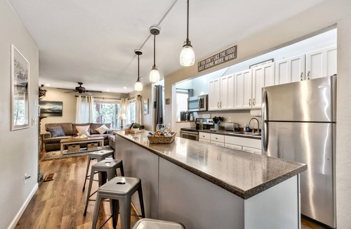 Zephyr Cove House | Private Community,Lights on the Lake 4th of July, near beach,town,P-Hot Tub max6
