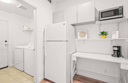 Irvine Apartment | Private Entry Cozy Suite w Patio Bath Kitchenette