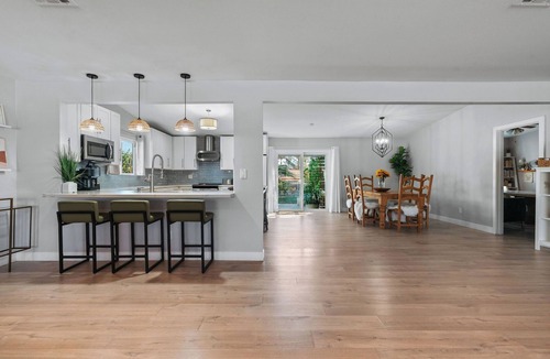Chinatown House | Private Garden Estate - 2 King Suites- Home Office - Pet Haven - 10 Min Strip