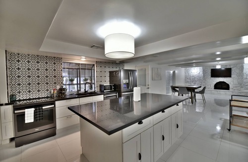 Green Valley North House | Private gated Resort home near the strip! 3 NIGHT MIN