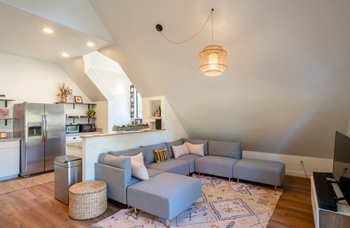 Arroyo Grande House | Private Guest Unit*Alpacas*Sleeps 5