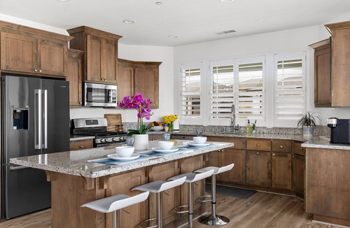 Chico House | Private Luxury Retreat near Miriam Park